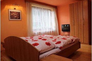 Słowacja Byt Trenczyńskie Cieplice / Trenčianske Teplice, Zewnątrz